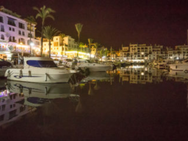 Puerto de la Duquesa | Night Time